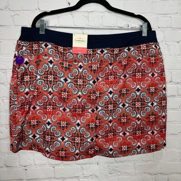 ST JOHN'S BAY Skort WOMEN'S active skirt, sz XL, NWT $32 pockets - Picture 3 of 5